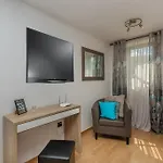 Διαμέρισμα Luxury Sonja *