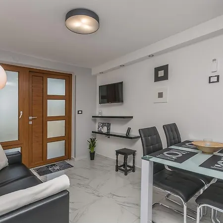 Luxury Sonja Apartmán *