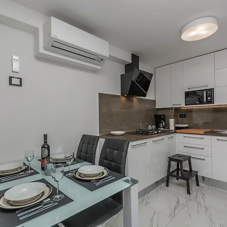 Luxury Sonja Appartement *